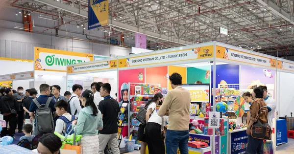 da-dang-trai-nghiem-cong-nghe-giao-duc-tai-vietedu-fair-2025