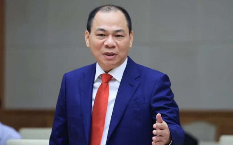 ong-pham-nhat-vuong-gop-70-trieu-co-phieu-vic-vao-vinenergo,-sap-lam-du-an-dien-ti-usd