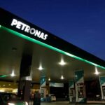 petronas’-10%-layoffs-reflect-energy-shift,-domestic-frictions