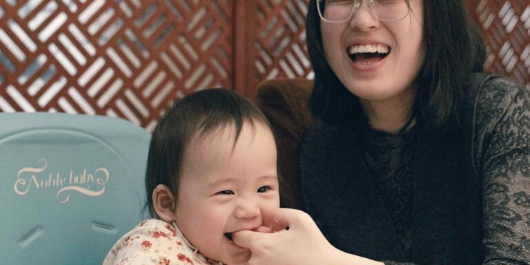 china’s-single-moms-win-more-acceptance-as-birthrate-worries-mount