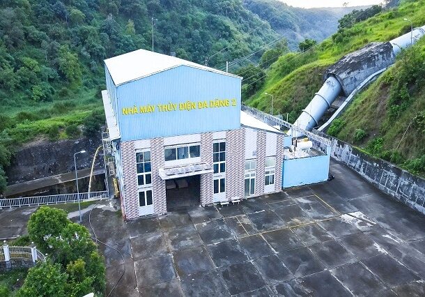 co-dong-lon-shp-da-mua-hon-5-trieu-cp-tu-khoi-ngoai?