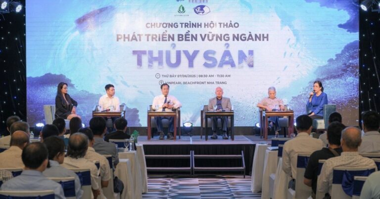 thuy-san-viet-va-hanh-trinh-chuyen-doi-xanh