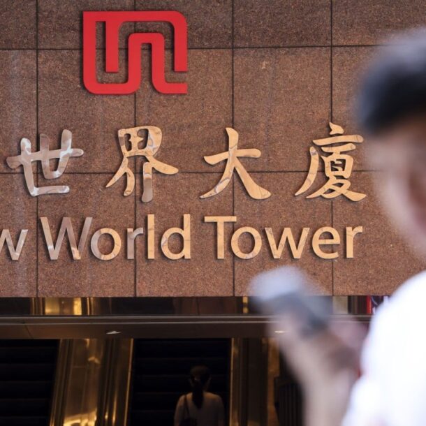 khung-hoang-no-tai-new-world-development-lam-tang-‘kich-ban-giam-gia’-nha-o-hong-kong