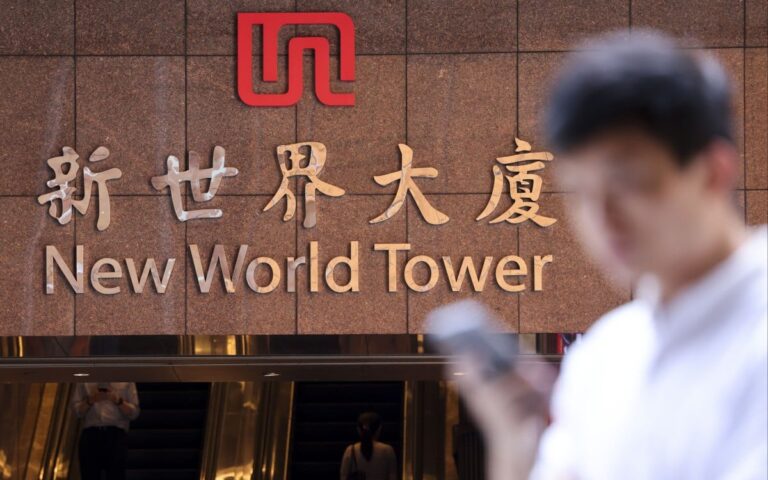 khung-hoang-no-tai-new-world-development-lam-tang-‘kich-ban-giam-gia’-nha-o-hong-kong