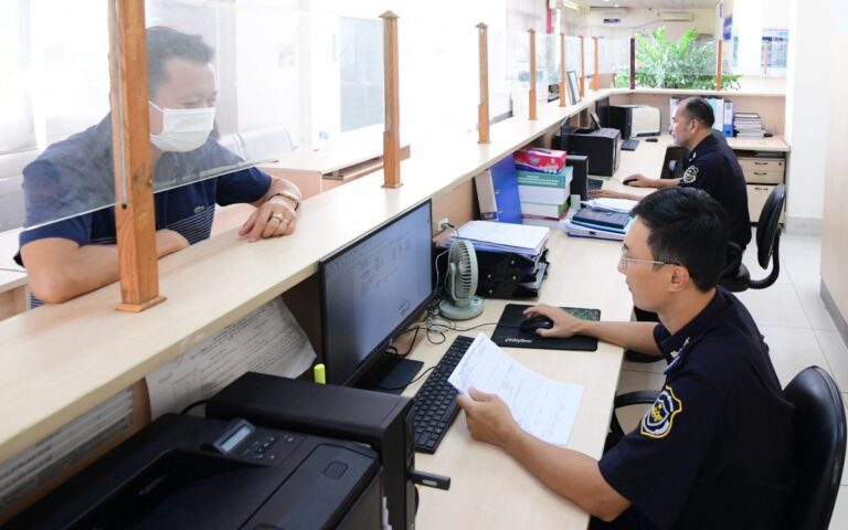 san-bay-tan-son-nhat-va-long-thanh-thuoc-don-vi-hai-quan-moi-sau-sap-nhap