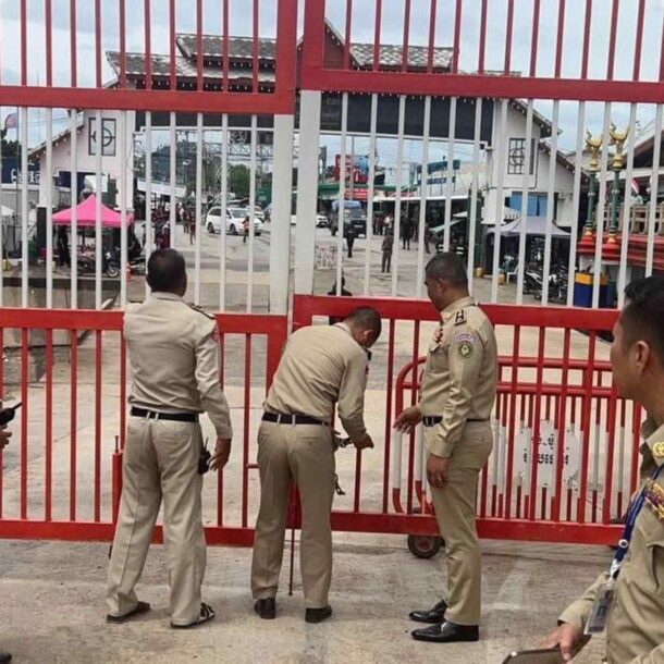 cambodia-severs-internet-from-thailand,-closes-border-post