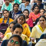 indian-youth-scramble-for-government-jobs-highlights-modi’s-growth-challenge