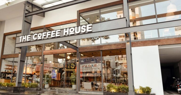 “trum”-lau-nuong-golden-gate-lo-tham-vong-moi-sau-khi-mua-the-coffee-house