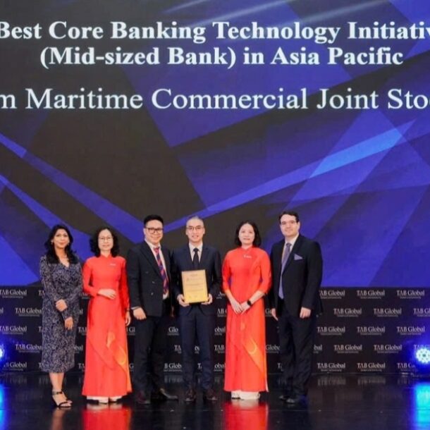 msb-nhan-giai-thuong-cua-asian-banker-cho-cong-nghe-ngan-hang-loi