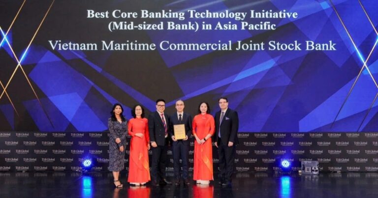 msb-nhan-giai-thuong-cua-asian-banker-cho-cong-nghe-ngan-hang-loi