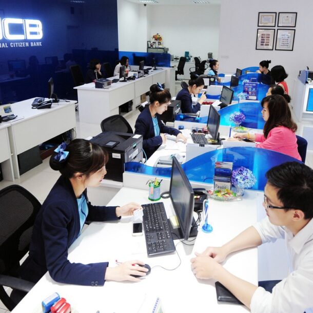 cuoc-dua-tang-von-gay-can:-mot-ngan-hang-sap-vuot-sacombank,-acb-ap-sat-agribank