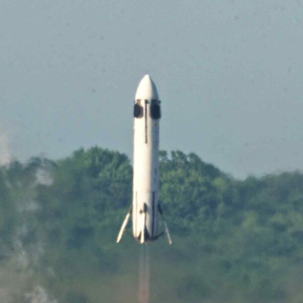 honda-successfully-launches-and-lands-reusable-rocket