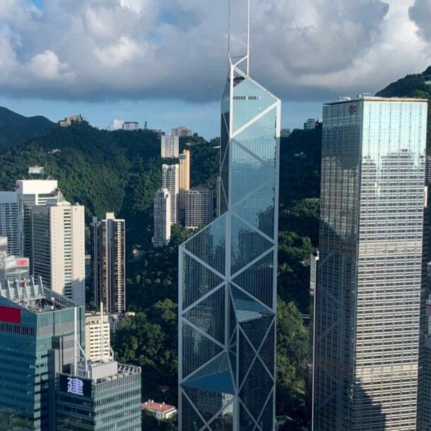 hong-kong-interest-rates-fall-despite-currency’s-us-dollar-peg