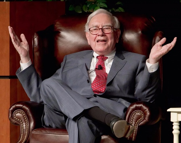 chung-khoan-viet-rat-can-mot-warren-buffett