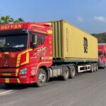Dừng thủ tục 'một cửa một lần dừng' tại cửa khẩu quốc tế Lao Bảo - Densavan để tìm hướng đi mới