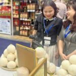 Vì sao Việt Nam chi hàng trăm tỉ đồng nhập khẩu dừa?