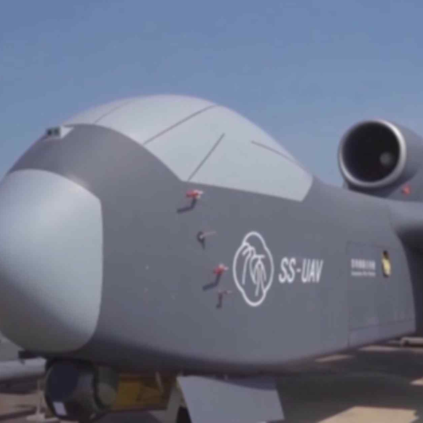 china-set-to-deploy-drone-‘mothership’-that-can-carry-100-small-drones