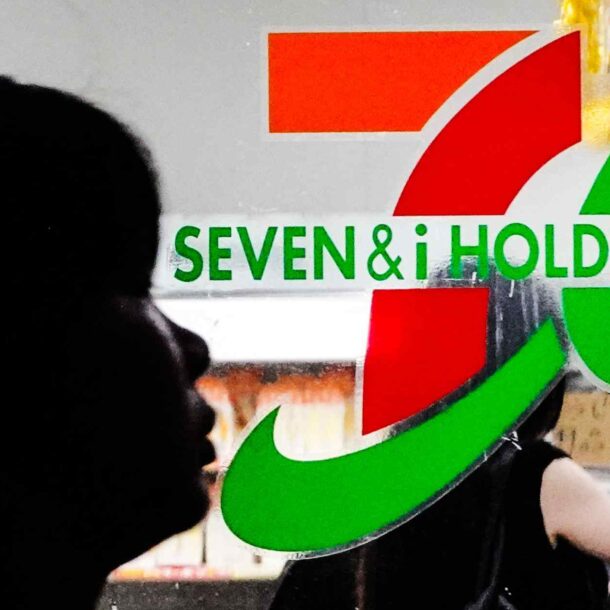 bid-for-7-eleven-owner-to-come-to-a-head-soon,-hints-couche-tard