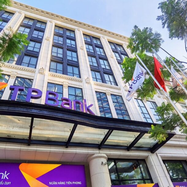 tpbank-va-tps-kien-toan-bo-may-lanh-dao