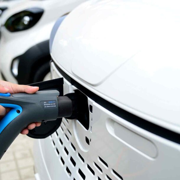 china-tightens-ev-battery-safety-rules,-led-by-catl-and-byd