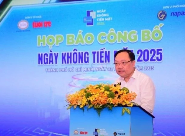 khoi-dong-ngay-khong-tien-mat-2025-thuc-day-kinh-te-so
