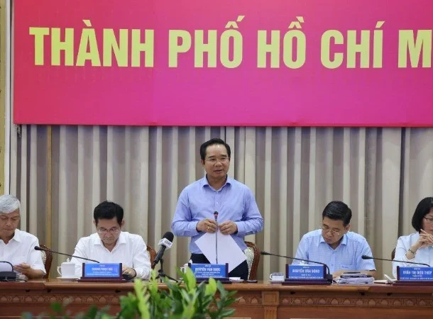 thanh-pho-ho-chi-minh:-nhieu-chi-tieu-kinh-te-xa-hoi-cao-hon-cung-ky