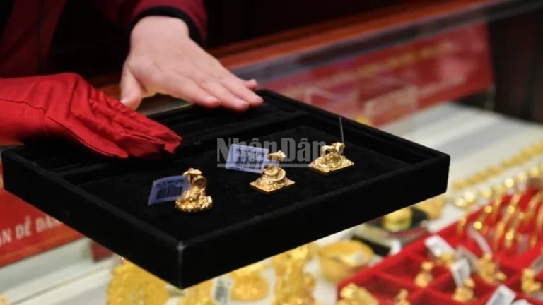 gia-vang-ngay-1/6:-trong-nuoc,-the-gioi-dong-loat-giam