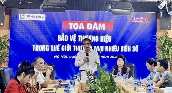 ‘voi-bach-tuoc’-hang-gia,-hang-nhai-da-vuon-toi-moi-ngoc-ngach