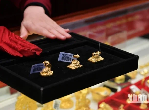 gia-vang-ngay-4/6:-vang-mieng-sjc-xuong-muc-117,2-trieu-dong/luong