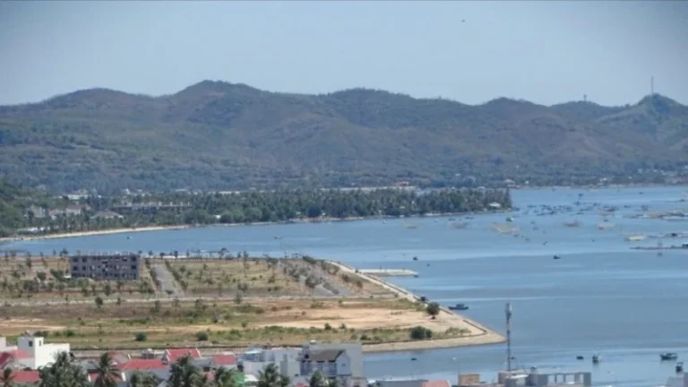 phu-yen-kien-nghi-thu-tuong-thao-go-vuong-mac-du-an-bac-luc-khau