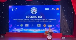 vinh-danh-top-50-va-top-100-hang-hoa,-dich-vu-duoc-nguoi-tieu-dung-tin-cay