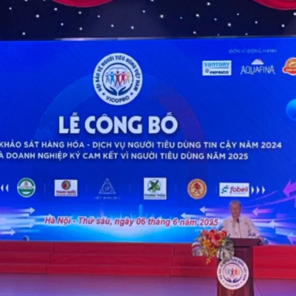 vinh-danh-top-50-va-top-100-hang-hoa,-dich-vu-duoc-nguoi-tieu-dung-tin-cay