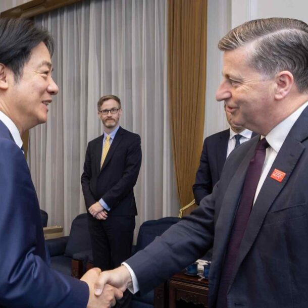 uk,-taiwan-clinch-investment-and-energy-pacts-as-minister-visits-taipei