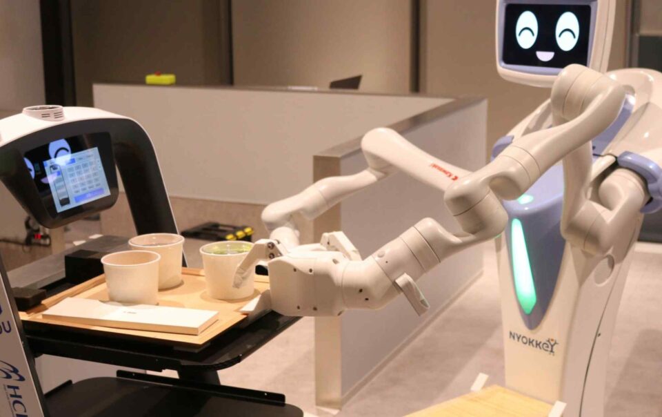 kawasaki-heavy-teams-with-foxconn-to-add-‘nursebots’-to-robot-lineup