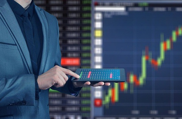 chuyen-gia-du-bao-vn-index-co-nhieu-co-hoi-tien-toi-moc-1,450-diem
