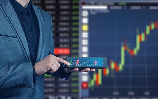 chuyen-gia-du-bao-vn-index-co-nhieu-co-hoi-tien-toi-moc-1,450-diem
