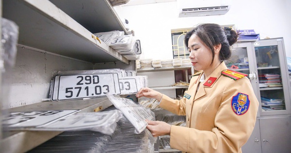 sau-sap-nhap,-hang-loat-tinh-giam-80%-phi-dang-ky-o-to,-co-2-dia-phuong-tang-20-lan