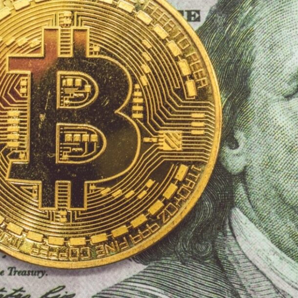 don-song-altseason:-bi-kip-san-vang-ky-thuat-so-tu-trieu-phu-crypto