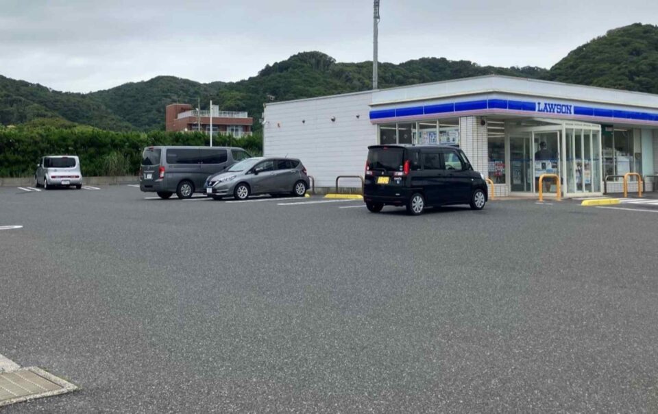 japan’s-lawson-to-start-car-camping-business-on-store-parking-lots