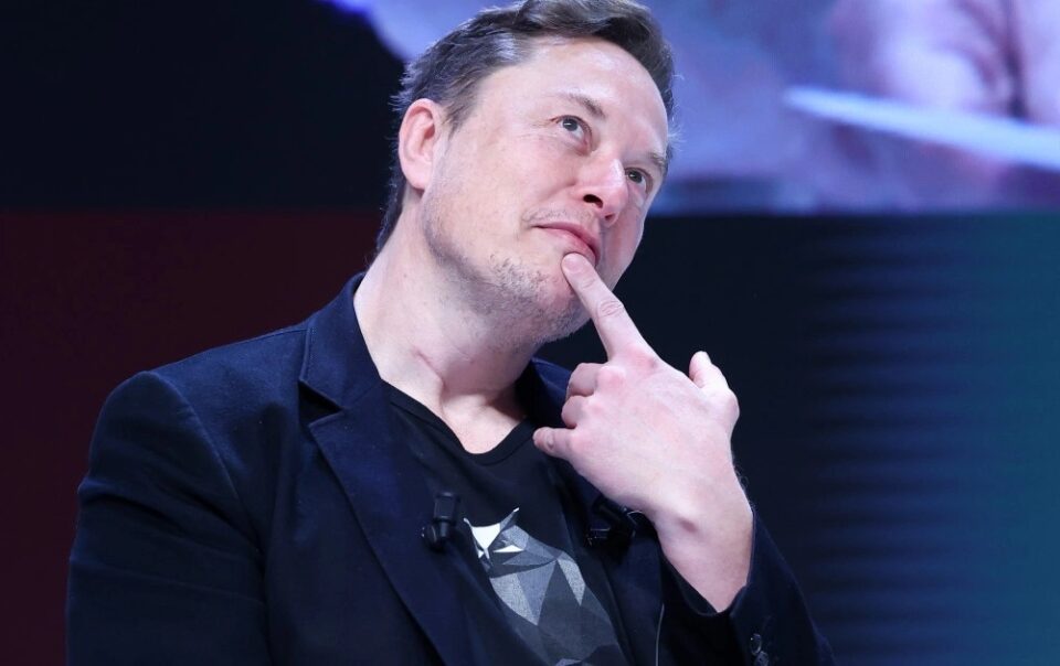 tesla,-elon-musk-va-4-chu-co-the-dinh-doat-ca-nam-2025