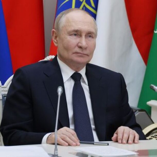 ong-putin:-nhom-brics-da-vuot-mat-g7-‘chiem-40%-nen-kinh-te-toan-cau’