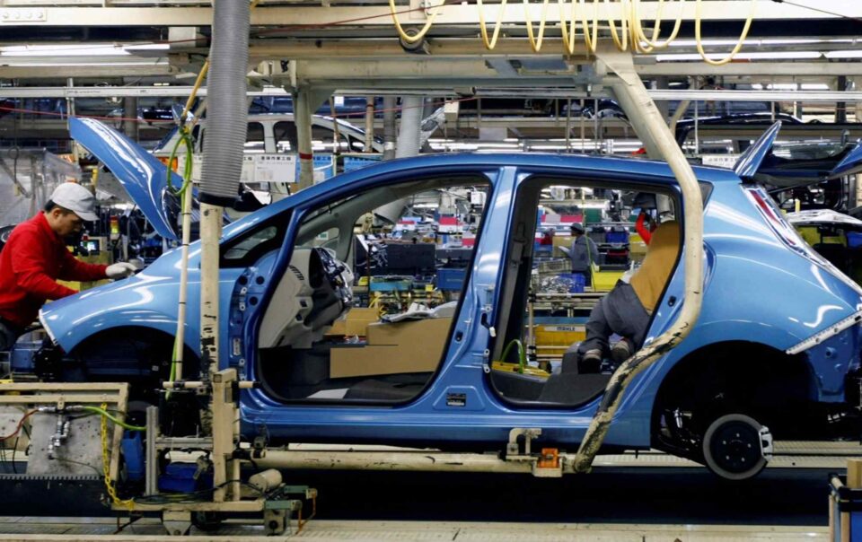 foxconn-ev-tie-up-could-save-nissan’s-japan-supply-chain