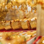 Giá vàng lao dốc mạnh