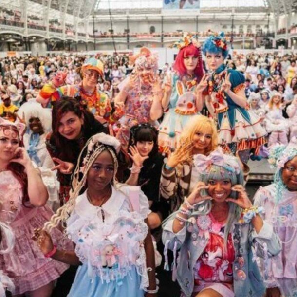 japan’s-toppan-to-supply-virtual-idol-hatsune-miku-goods-in-uk
