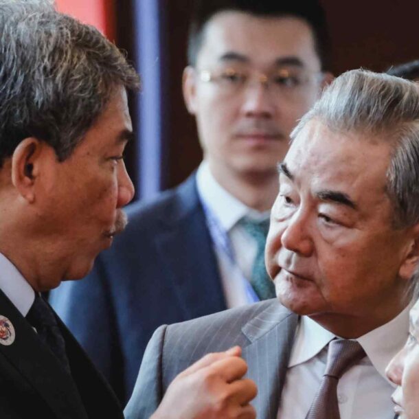 asean,-china-deepen-relations-amid-us-tariffs-and-global-trade-tensions