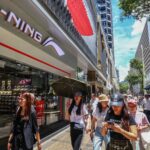 hong-kong-retail-gets-mainland-makeover-as-chinese-brands-move-in
