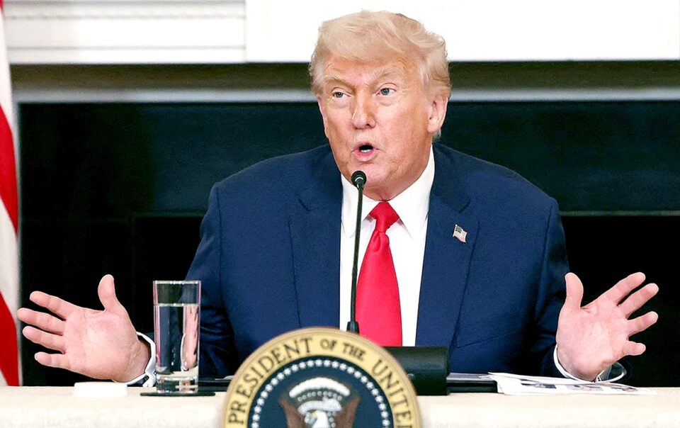 ong-trump-tuyen-bo-ap-thue-30%-voi-eu-va-mexico-tu-1-8