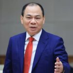 tai-san-ong-pham-nhat-vuong-tang-them-1-ti-usd-chi-trong-mot-ngay