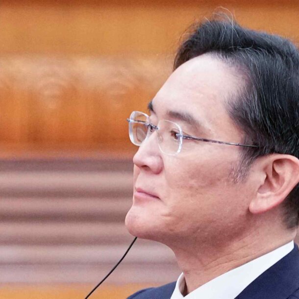 samsung-trial,-singapore-data-center-ipo,-japan-election