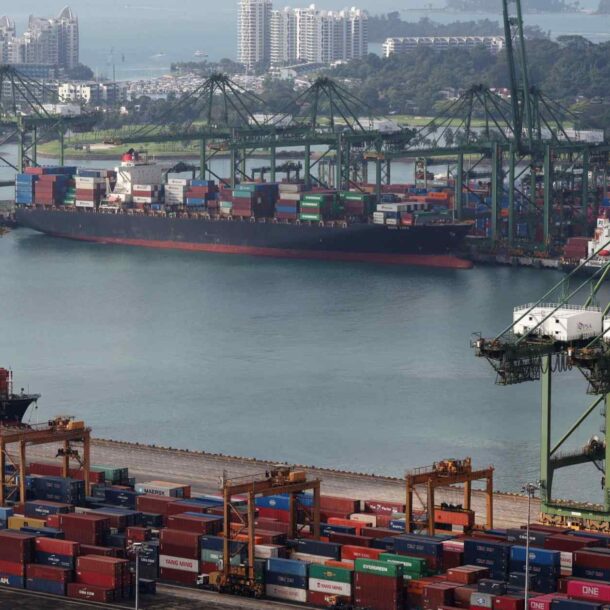singapore-q2-gdp-growth-ticks-up-to-4.3%